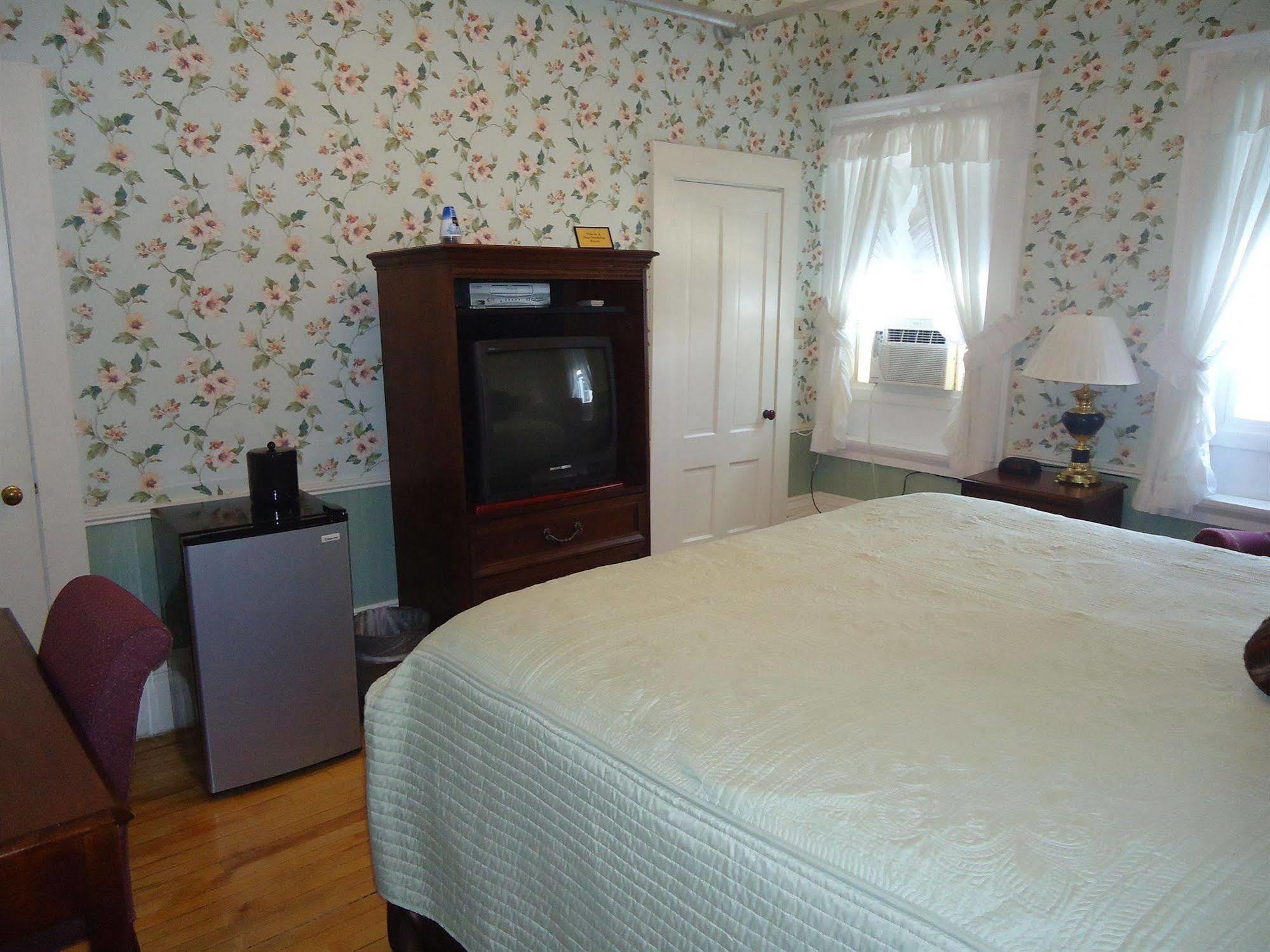 ליטלטון Thayers Inn מראה חיצוני תמונה