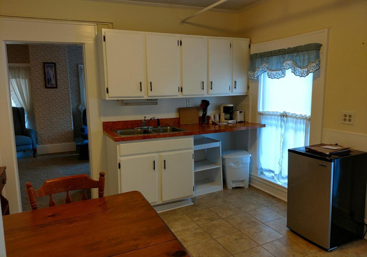 ליטלטון Thayers Inn מראה חיצוני תמונה