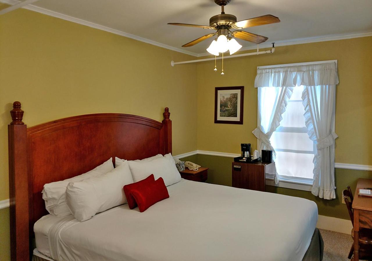 ליטלטון Thayers Inn מראה חיצוני תמונה