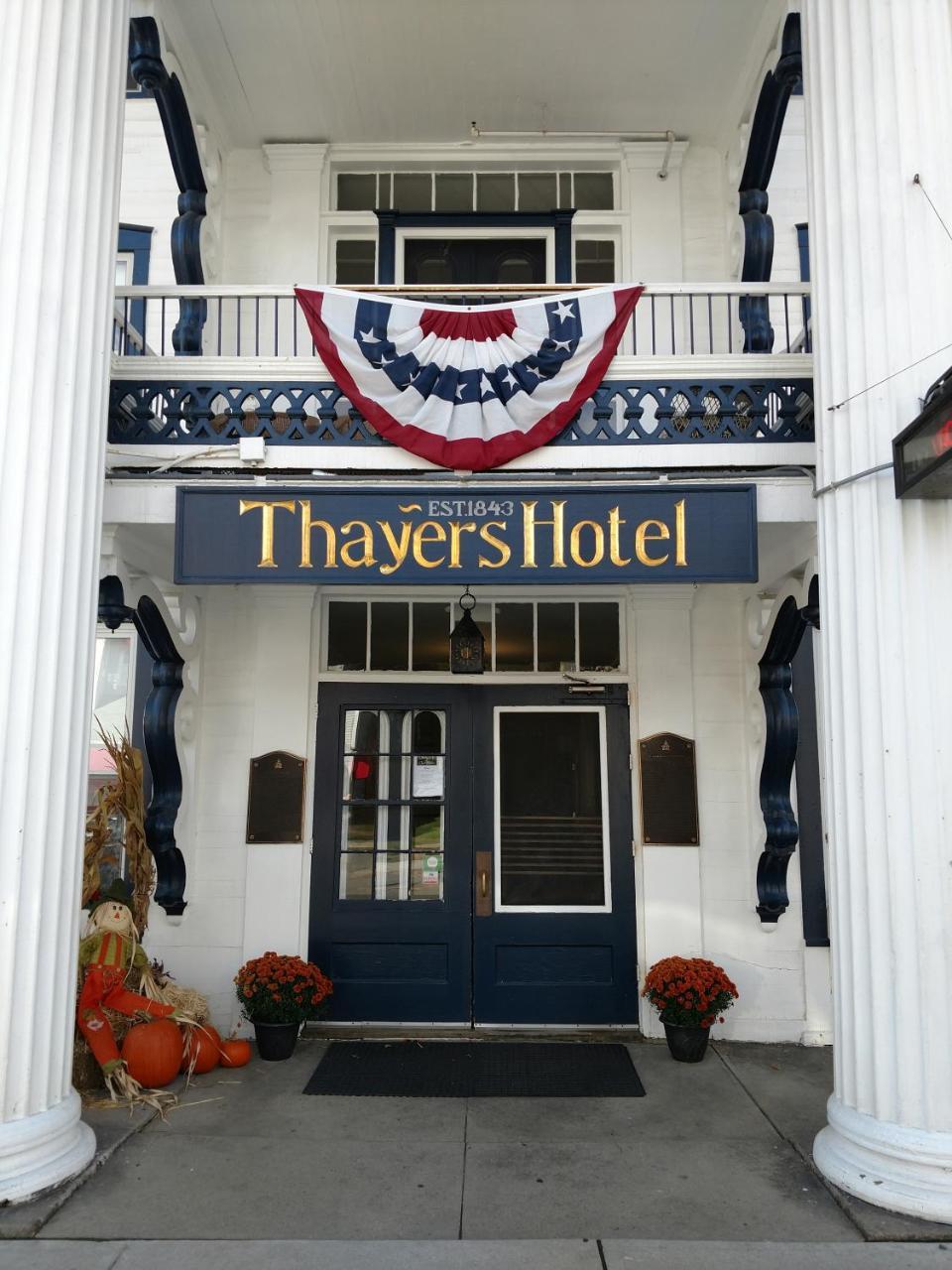 ליטלטון Thayers Inn מראה חיצוני תמונה